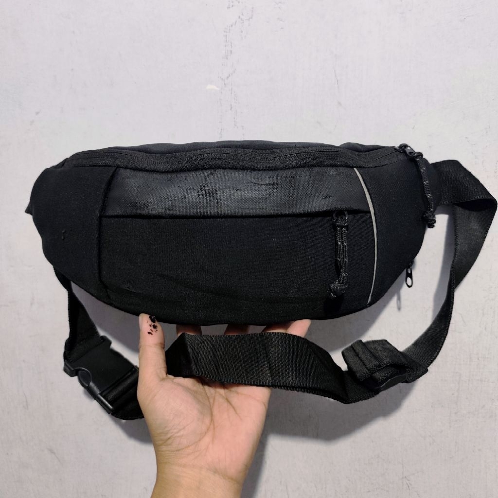 DAIZ Waist bag / WB Running Daiz Hitam