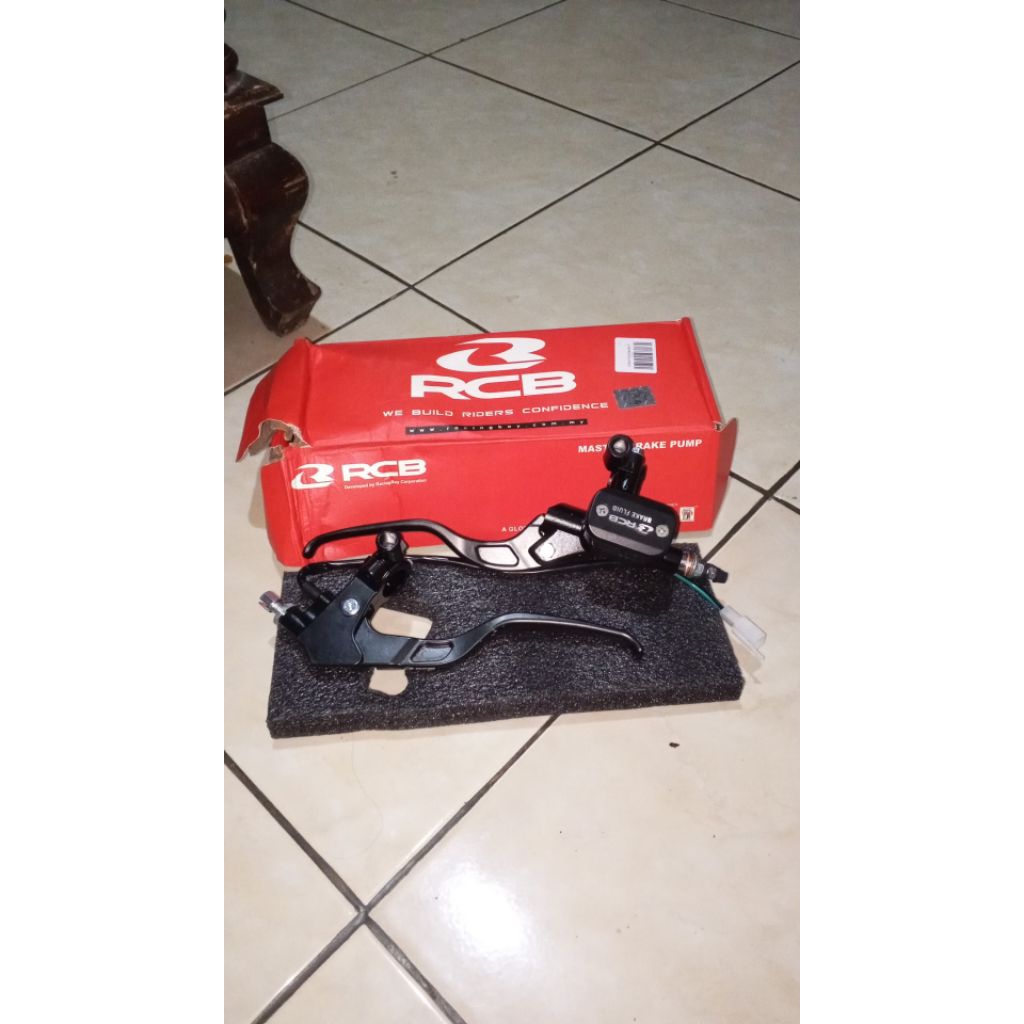 RCB E3