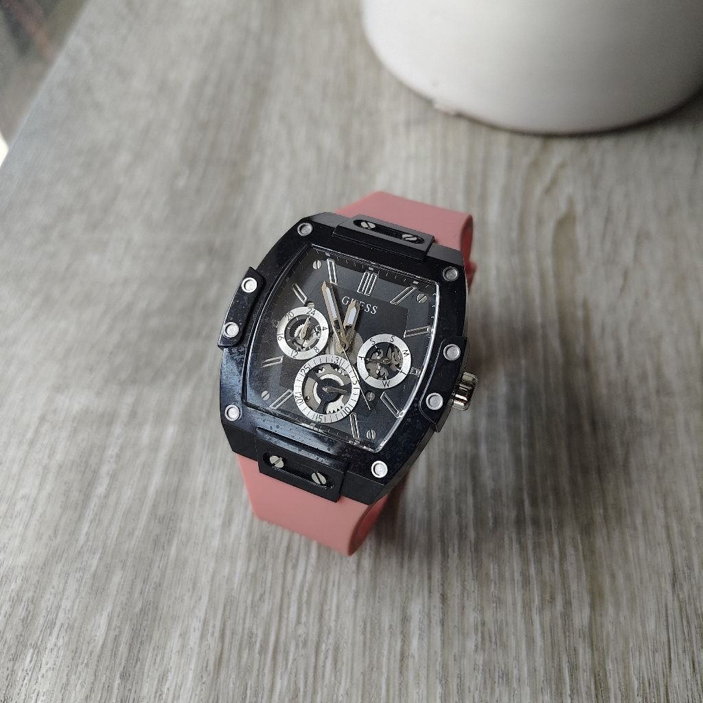 Jam Tangan Preloved Pria Guess Phoenix GW0203G4 Original