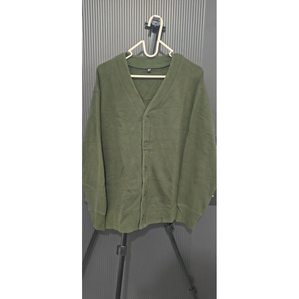 Perloved Uniqlo Army Sweat Cardigan Original / Kardigan size L Limited item