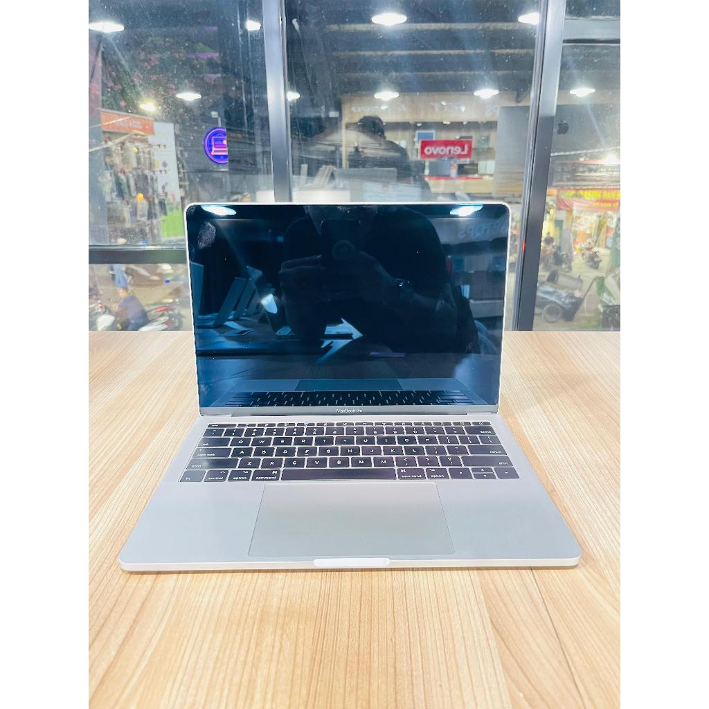 MACBOOK PRO 13' 2017 CORE I5 RAM 8 GB / SSD 512 GB -  SECOND BERGARANSI