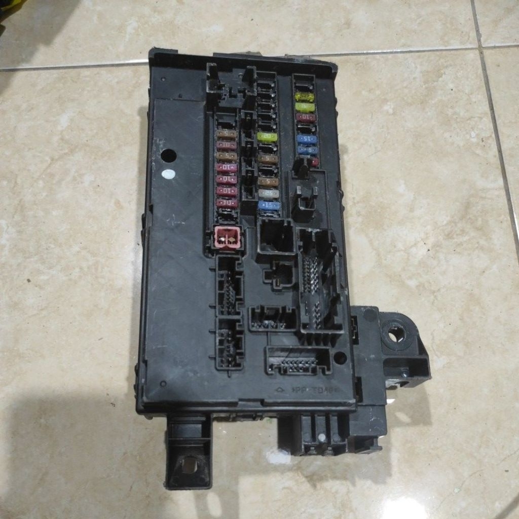 BCM FUSEBOX CALYA SIGRA D_D 82600-BZ610 ORI COPOTAN