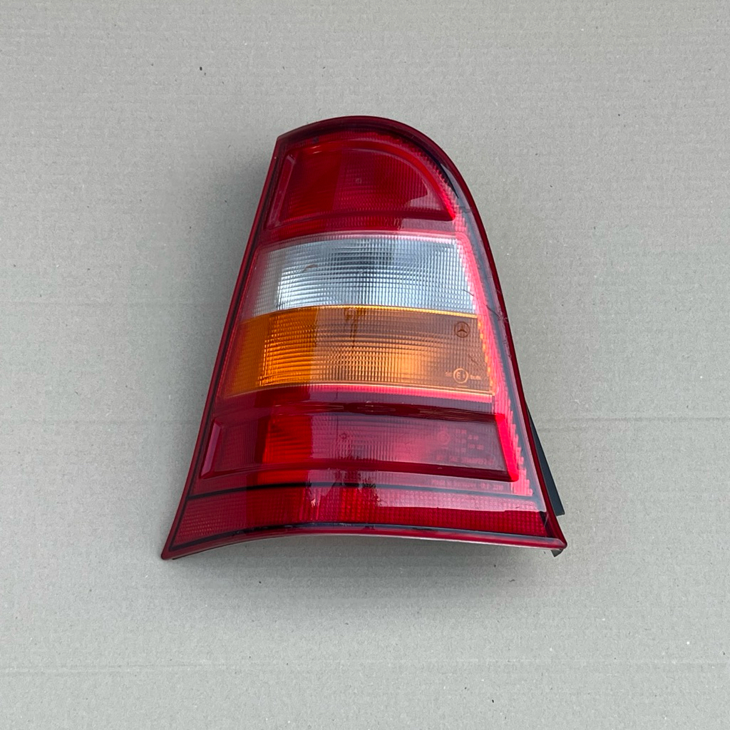 Stoplamp Mercy A140 Kiri