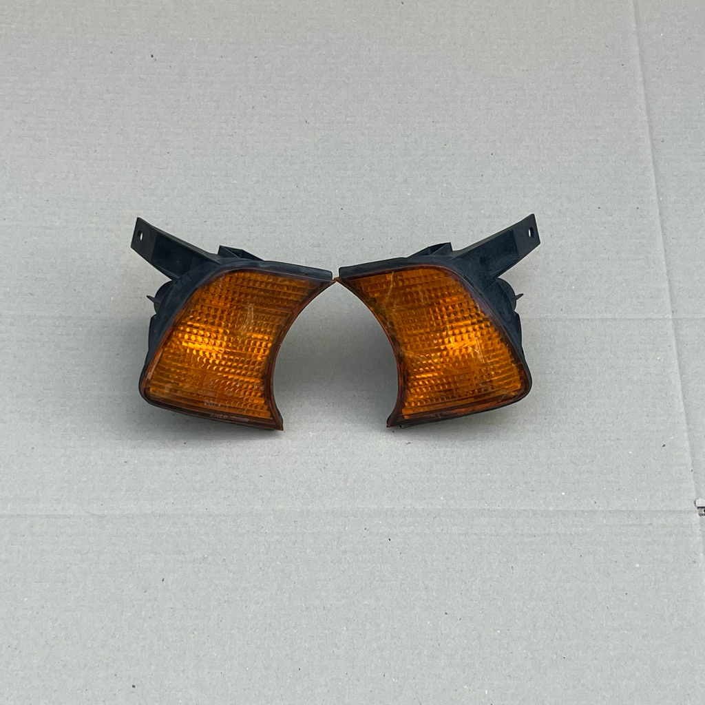 Lampu BMW E34 1 Set