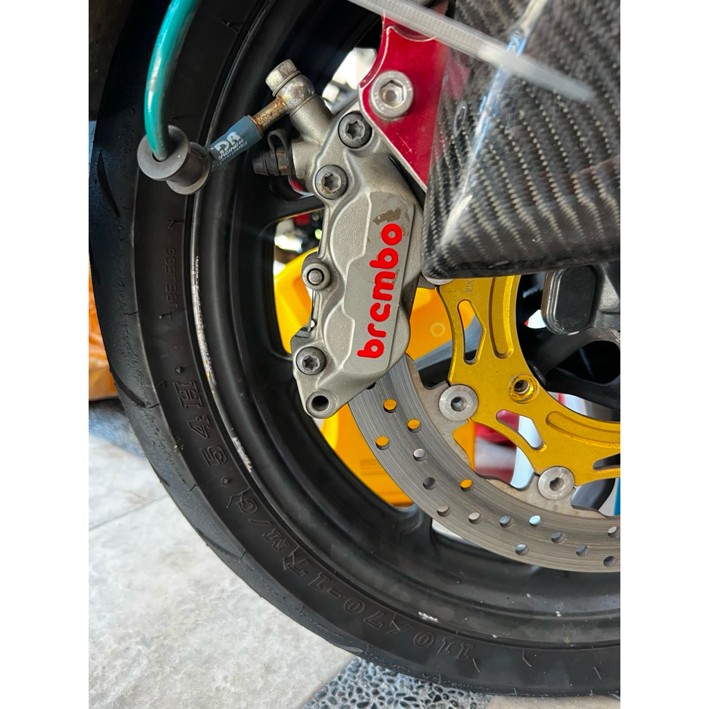 brembo 4pot