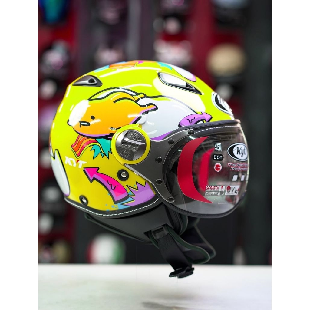 HELM KYT ELSICO SANRIO GUDETAMA MOTIF 2 YELLOW ORIGINAL HELM KYT ELSICO SANRIO YELLOW MOTIF 2 ORIGIN