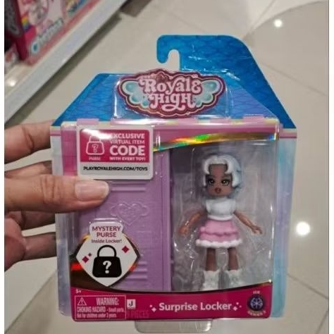 figure royale high surprise locker mainan roblox toys C