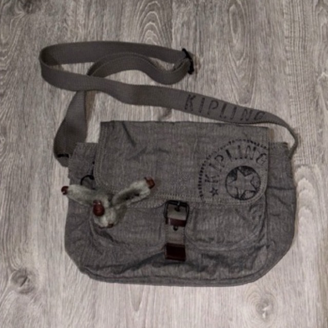 (PRELOVED) Tas Kipling Original Vintage Shark Grey