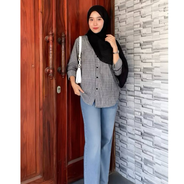 Kemeja Wanita/Blouse Wanita Motif Kotak Stripe/Atasan wanita Kancing Kekinian 7/8 Motif Kotak Katun 