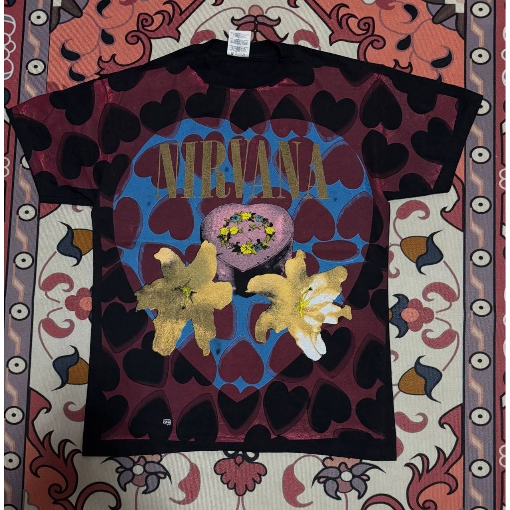 NIRVANA HEART SHAPED BOX