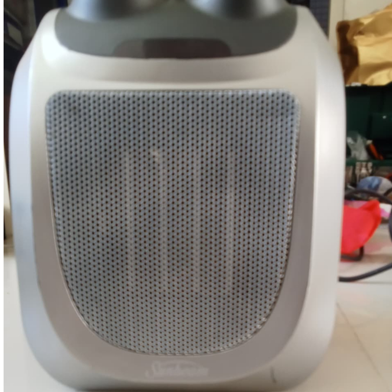 Penghangat ruangan mini kipas pemanas 1800watt second / pemanas ruangan mesin hangat