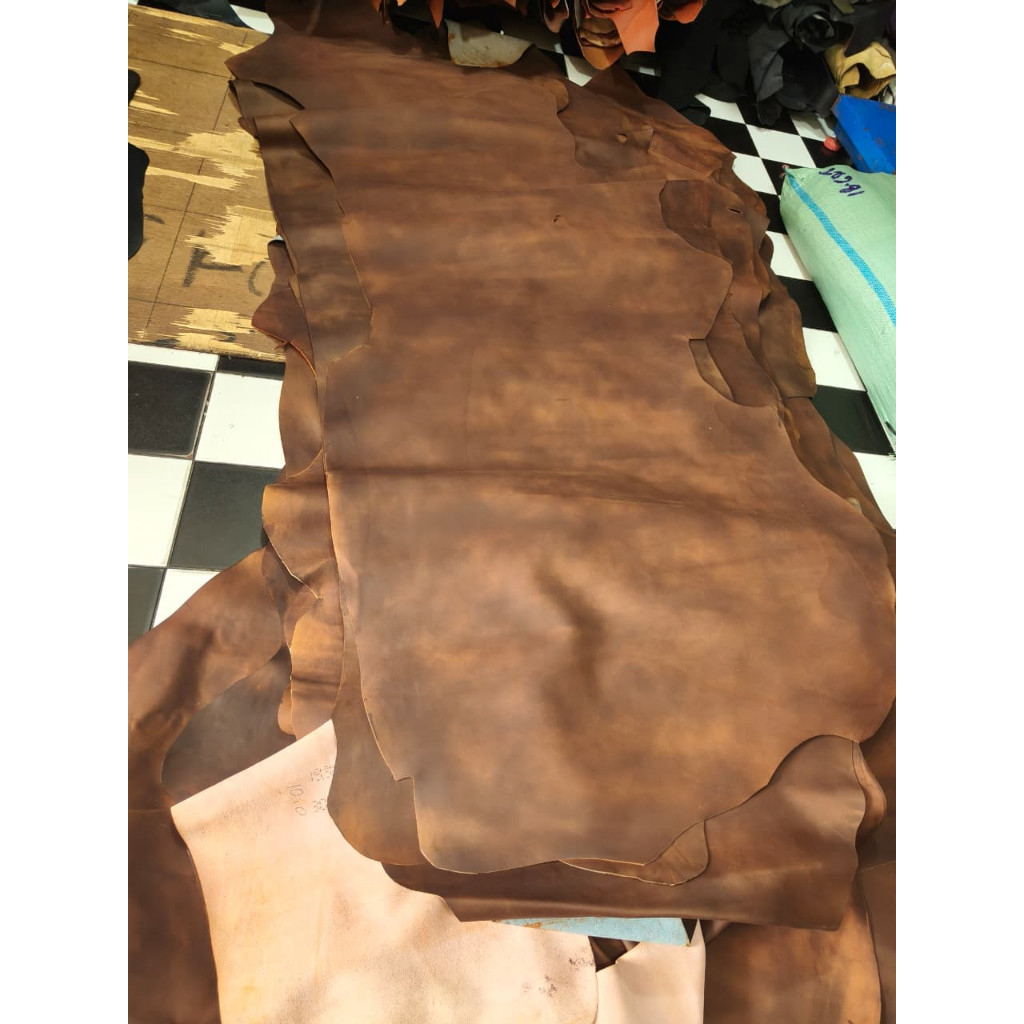 Kulit Sapi Asli Lembaran Crazy Horse Premium | Leather 20–25 Feet