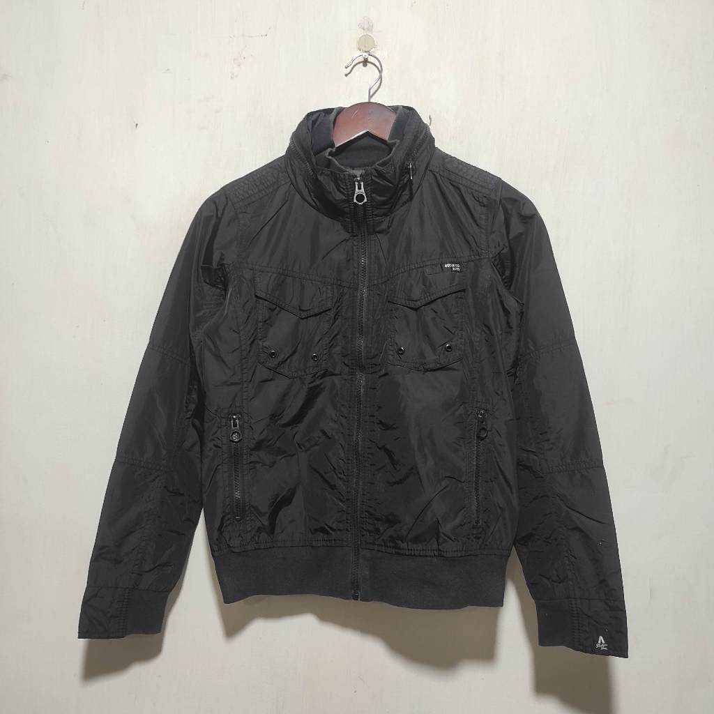 Buckaroo bomber Jacket  Size : M wanita