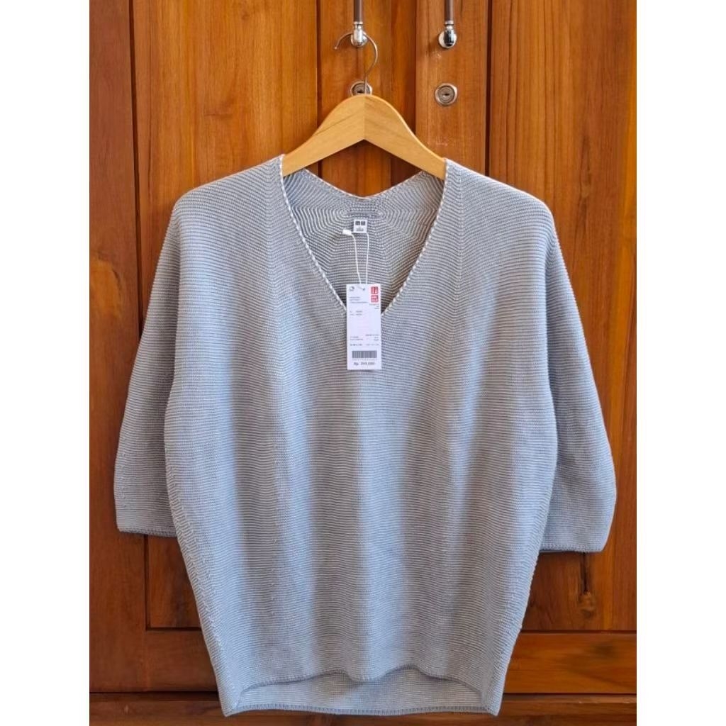 Uniqlo 3D Sweater 3/4