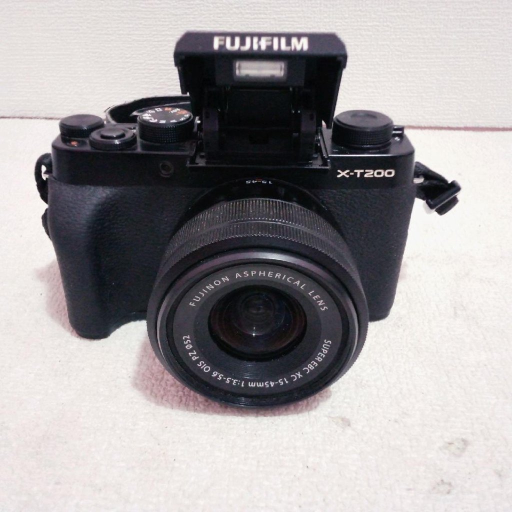 Fujifilm x t200 Lensa 15-45mm kamera mirrorless Camera second