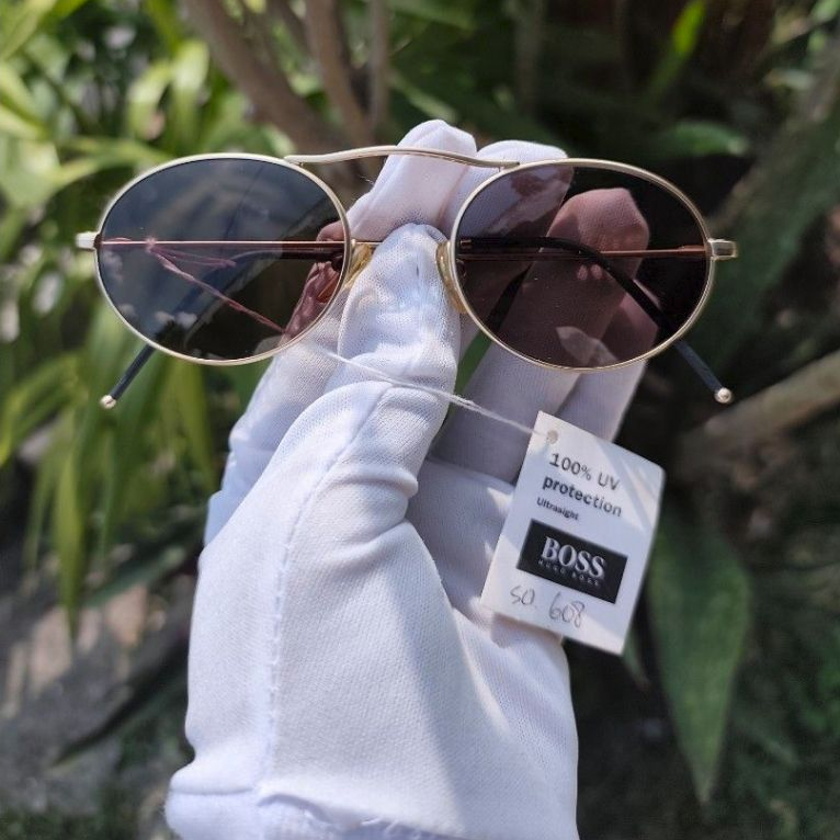 Kacamata vintage merk Hugo Boss 5196 Italy