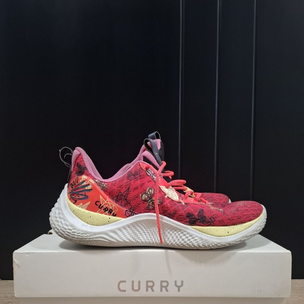 UA Curry 10 "Girl Dad" (Used)