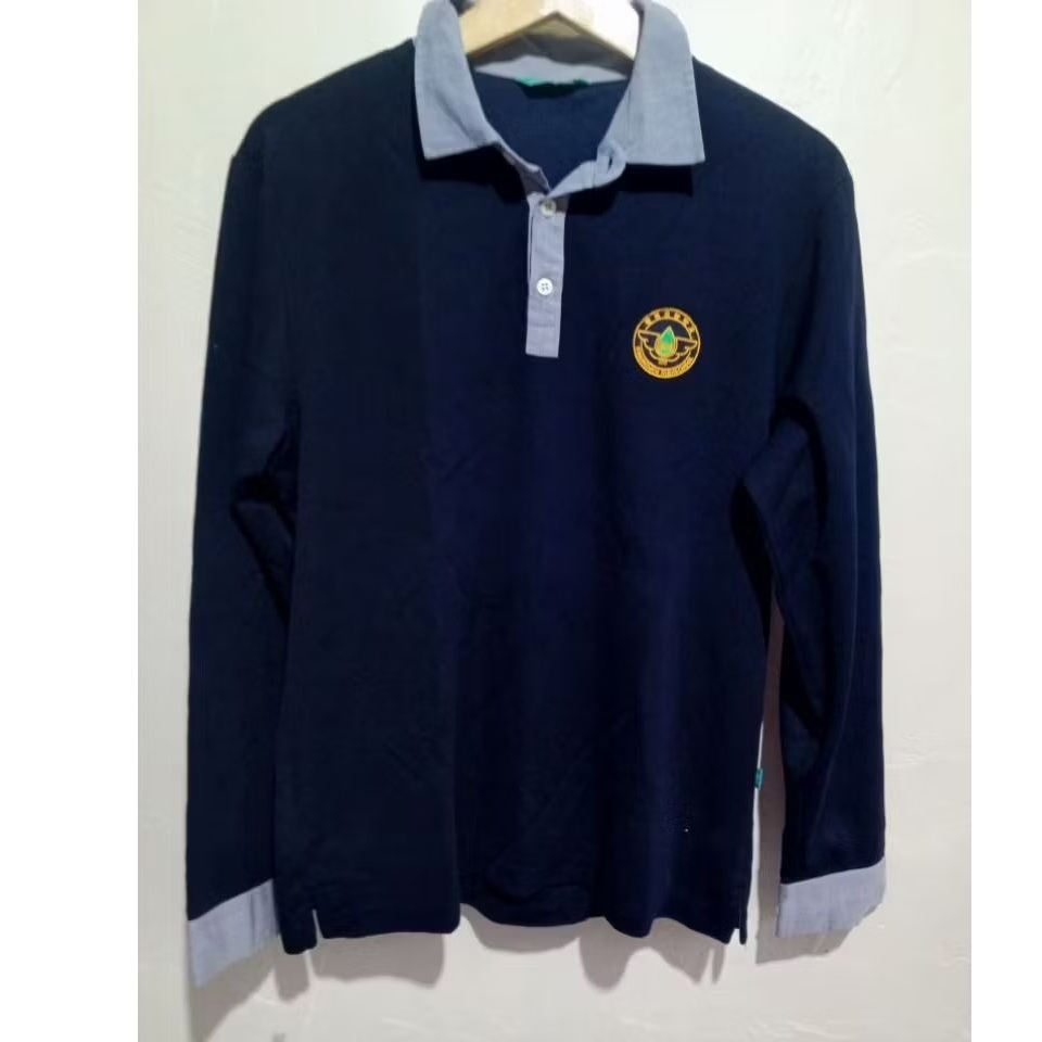 Baju kaos kerah  lengan panjang michikoLondon size M fit L second