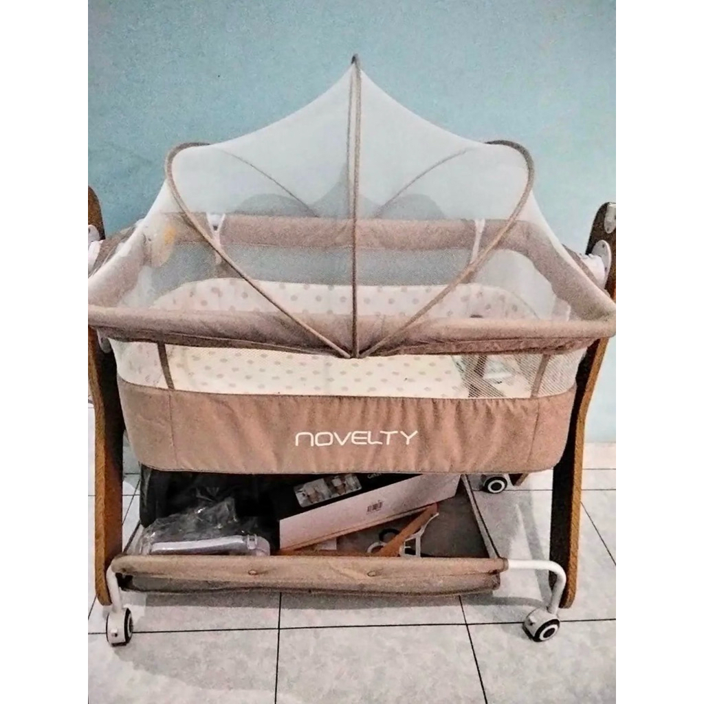 Preloved Box Bayi Novelty + Kelambu + Matras | Baby Bassinet Roda | Rp750.000