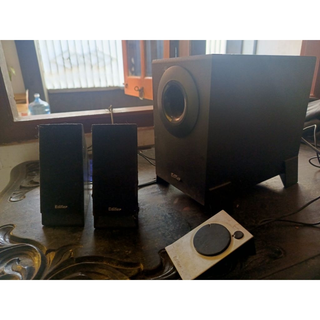 Speaker Edifier M1360