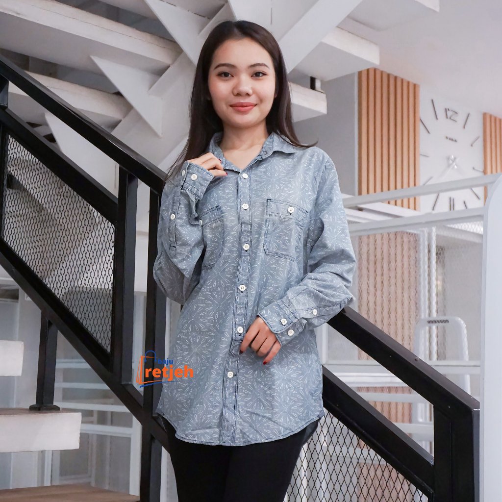KEMEJA WANITA EXPRESS DENIM JEANS DEPAN KANCING