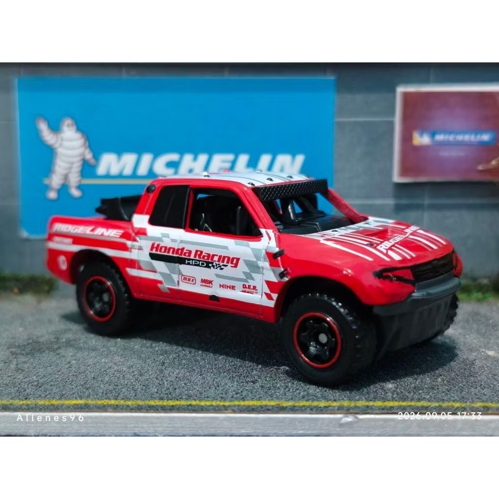 Matchbox 2015 Honda Ridgeline Trophy Truck