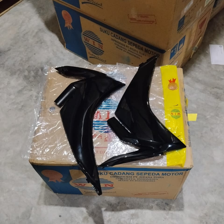 LEGSHIELD LUAR BLADE 11 HITAM