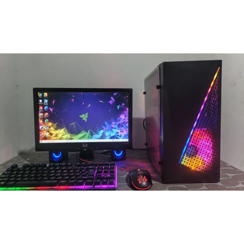 PC GAMING AMD A8 5600K RAM 8GB VGA 2GB FULL SET MONITOR