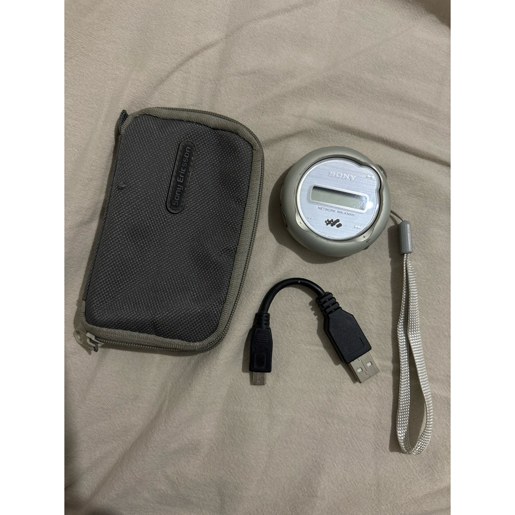 Sony Walkman Network NW - E105