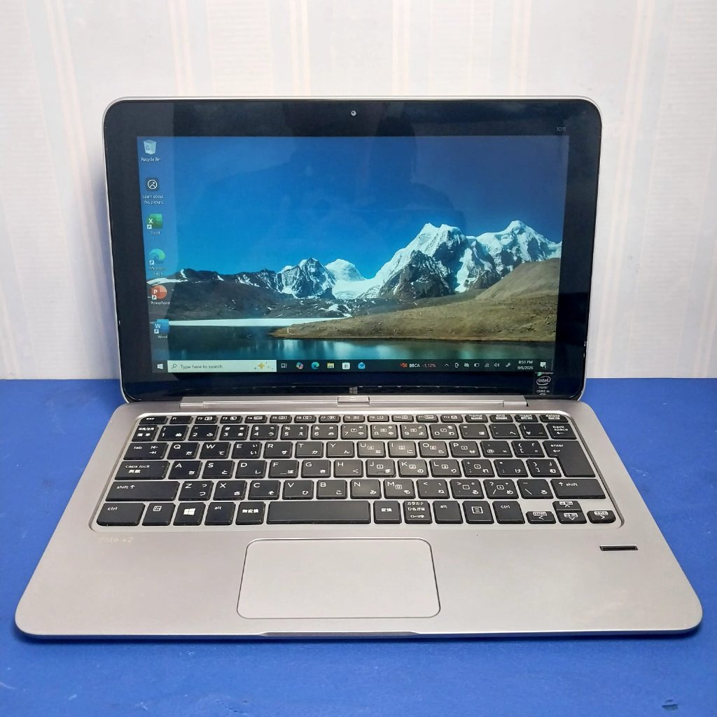 HP Elite x2 1011 G1. Intel Core M-5Y71. RAM 8GB SSD 128GB. Laptop tablet 2-in-1. Windows 10.