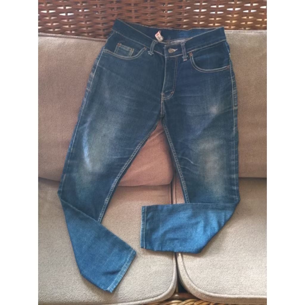 Levis Jeans 523 Straight Fit Size 32