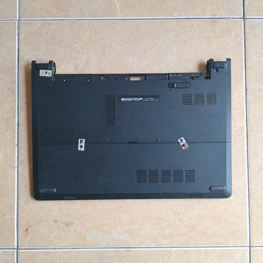 Casing Bottom  Dell Inspiron 14 3451 3452 3453 3458 3459 3878 P60G