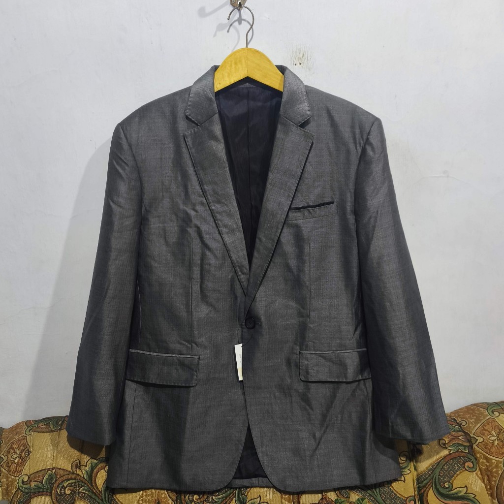 ZIO -Elegant Blazer Semi Wool Glossy Grey Single Button [Jas Pria Kancing 1 Abu Cerah]