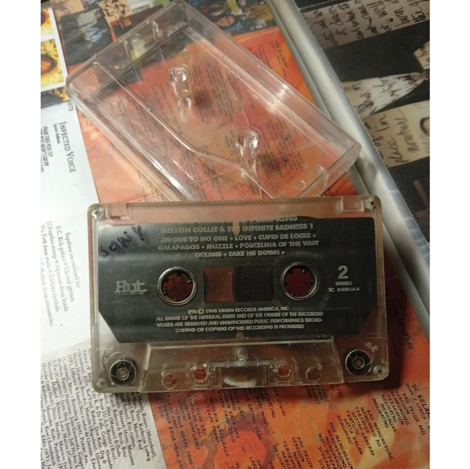 Kaset pita album The Smashing Pumpkins, Mellon Collie and the Infinite Sadness [No cover]