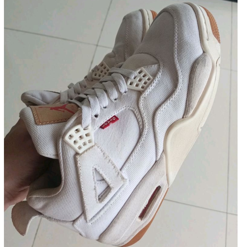 Jordan Retro 4 Levi's White (43)