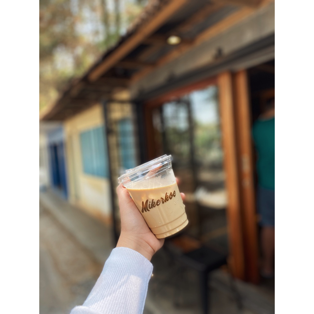 Gelas Plastik Minuman Mikertoe dengan Tutup Portabel untuk Es Teh Kopi
