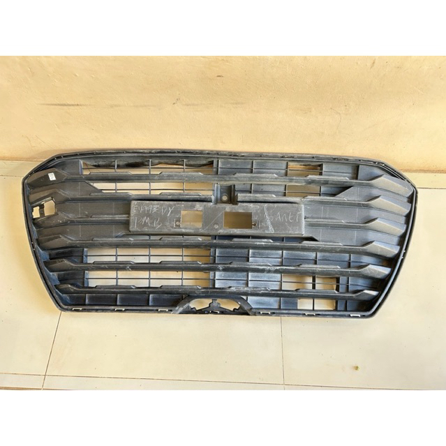 Grill Ram Bumper Toyota Avanza 2024 Original