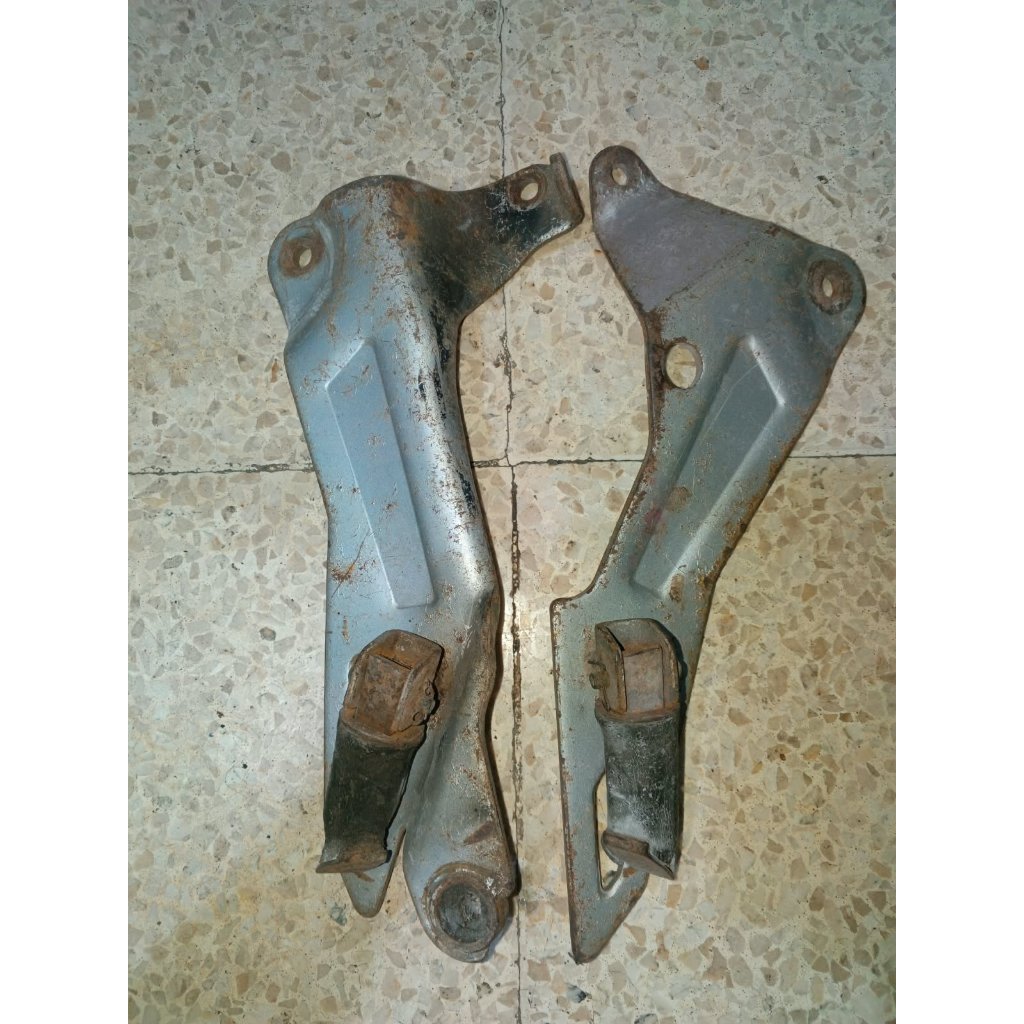 Footstep Dudukan FootStep Belakang Suzuki Shogun 110 R New Shogun Kancil Bekas
