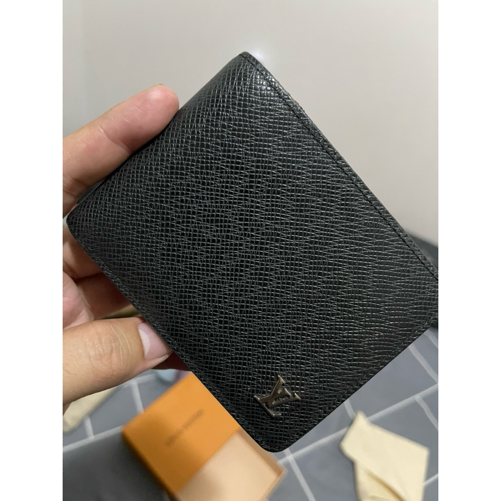 Original,Louis Vuitton Taiga Wallet (Paper bag, dushbag) - 2023,Original