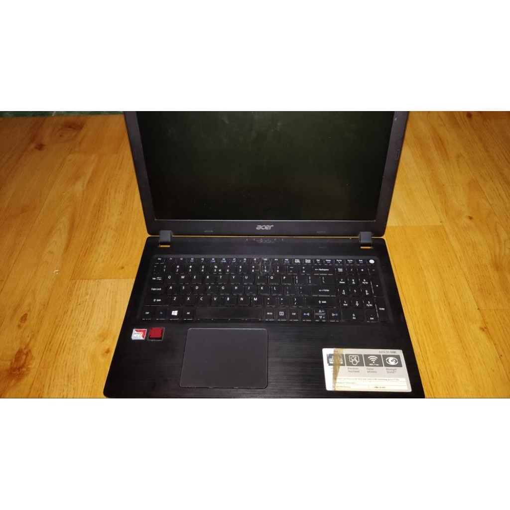 Laptop SECOND BONUS SSD Acer Aspire 3 A315-21-948E AMD A9 HDD 1 TB RAM 4GB LAYAR 15,6 INCH HD