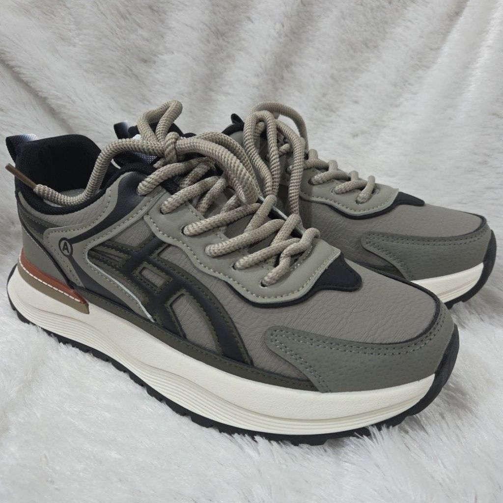 Sepatu sport sneakers dewasa laki laki NY 1807