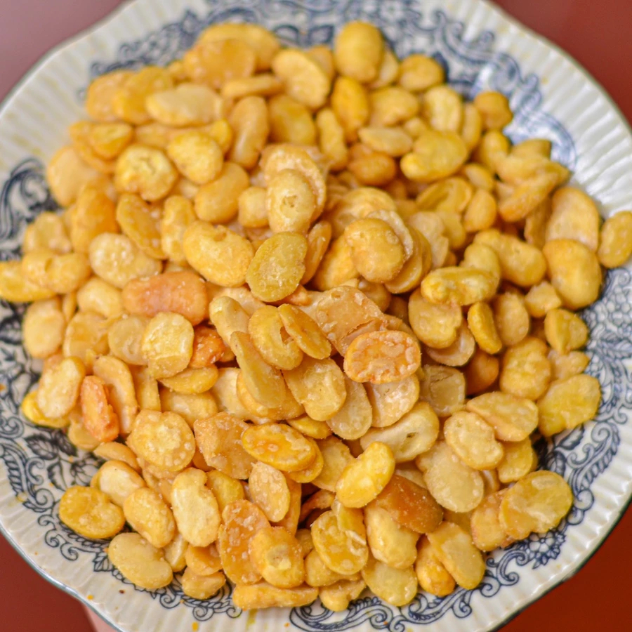 

KACANG KORO KUPAS / KACANG MERSI CAMILAN SUGUHAN TAMU