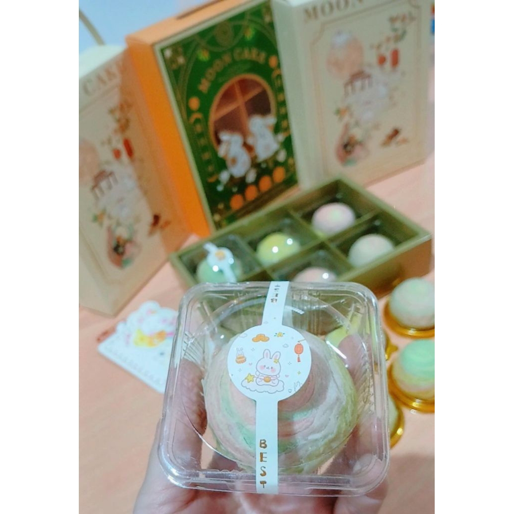 Thousand Layers Mooncake (Halal)