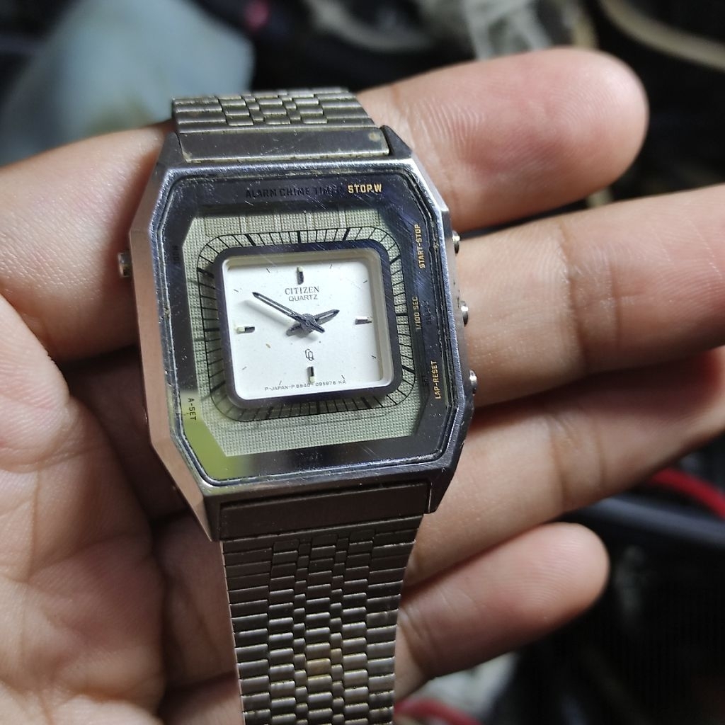 bahan jam tangan citizen anadigi