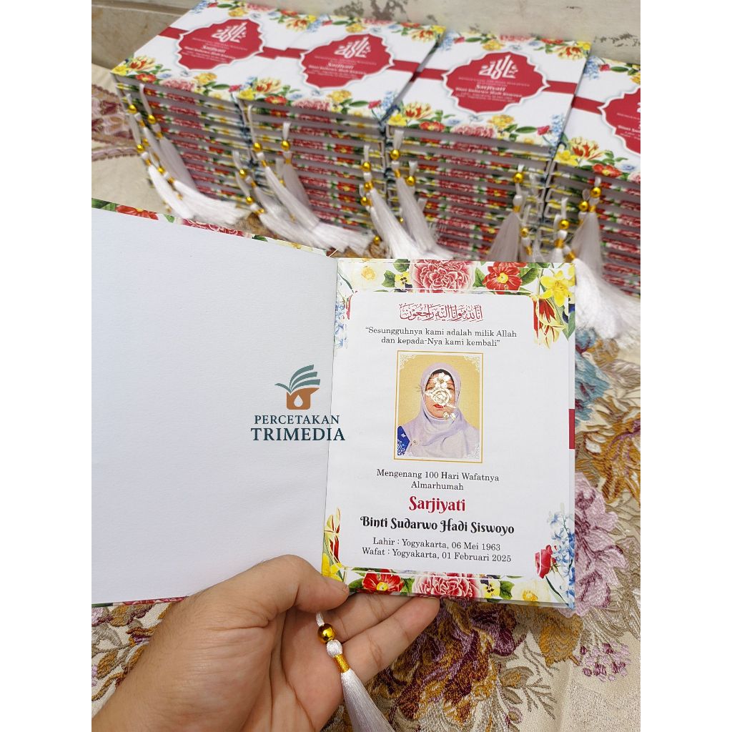 BUKU YASIN DAN TAHLIL HARDCOVER CUSTOM DESAIN 128 HVS sudah ada surat  (Ar-Rahman Al-Mulk Al-waqiah 