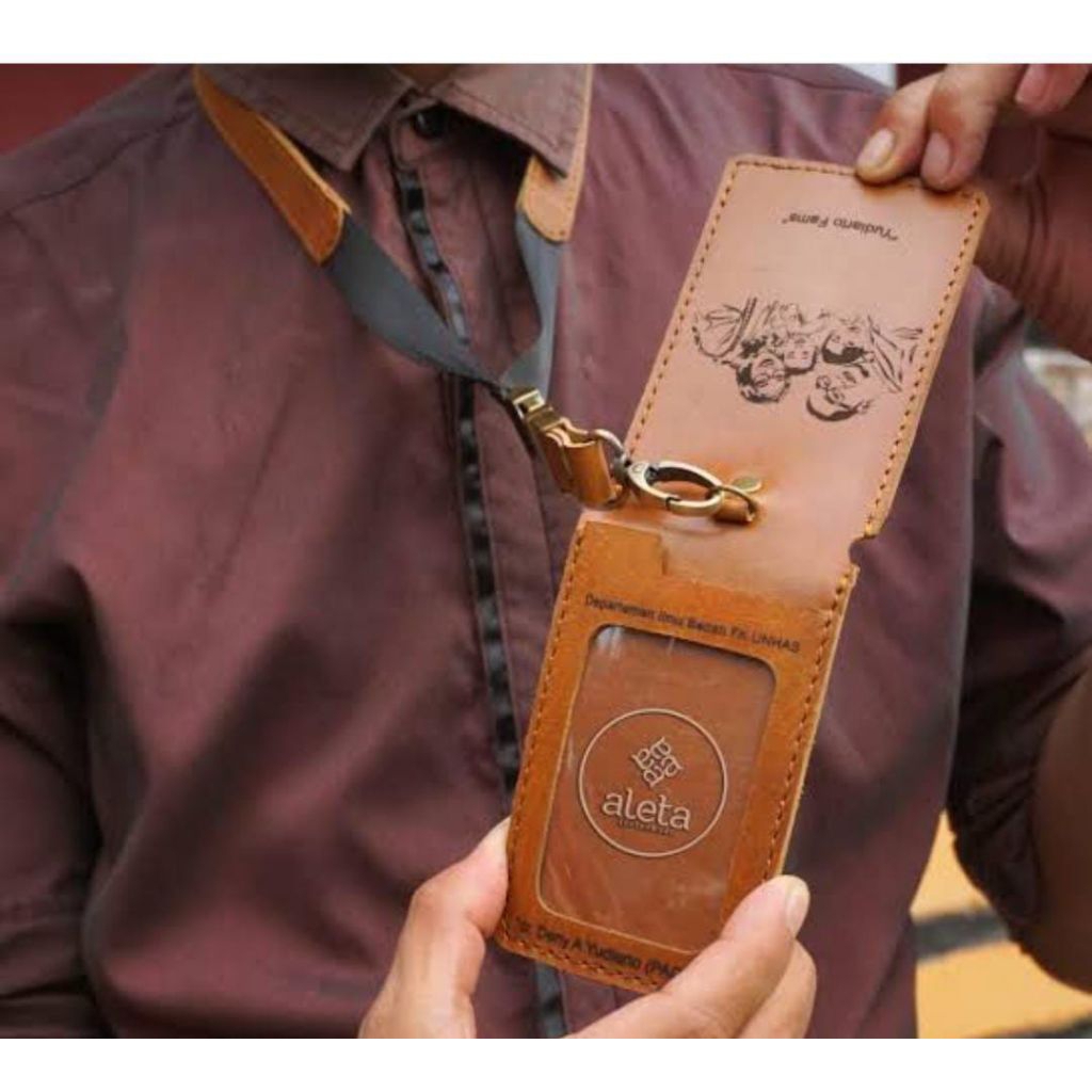 

NameTag / Dompet ID CARD MAGNET Custom Logo dan Tulisan + Lanyard ID Card Kulit Sintetis Custom