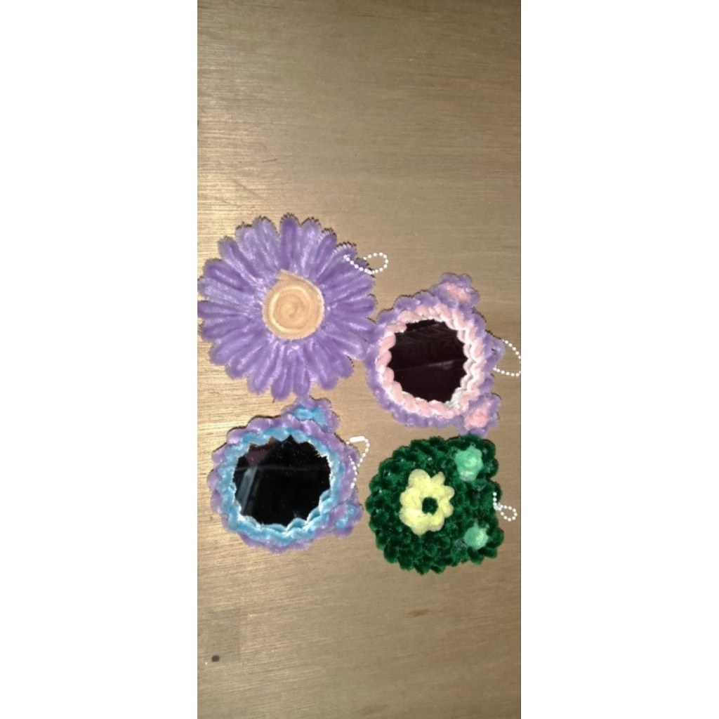 Cermin Mini Kawat Buli