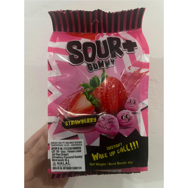 

Permen Asam Lot 100 Sour + Gummy Strawberry / permen kenyal (95gr )