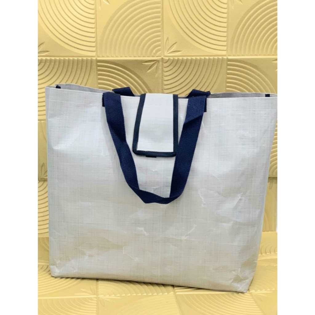 Tas terpal belanja / tas terpal / tas belanja / tas terpal murah / tas silver