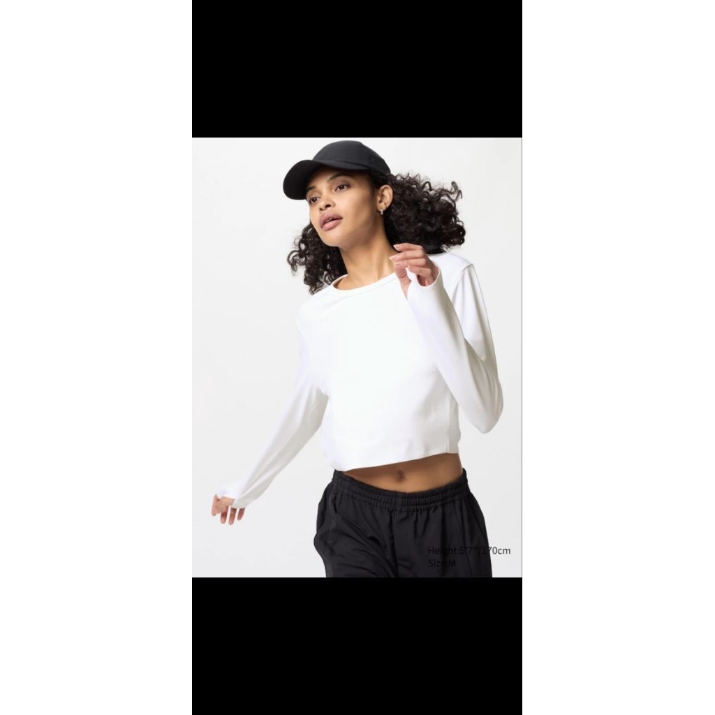 AIRism Soft Cropped T-Shirt (Long Sleeve) Second baru dipakai 2x